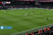 布鲁克斯抽射破门，但越位在先进球无效，利物浦仍1-0领先